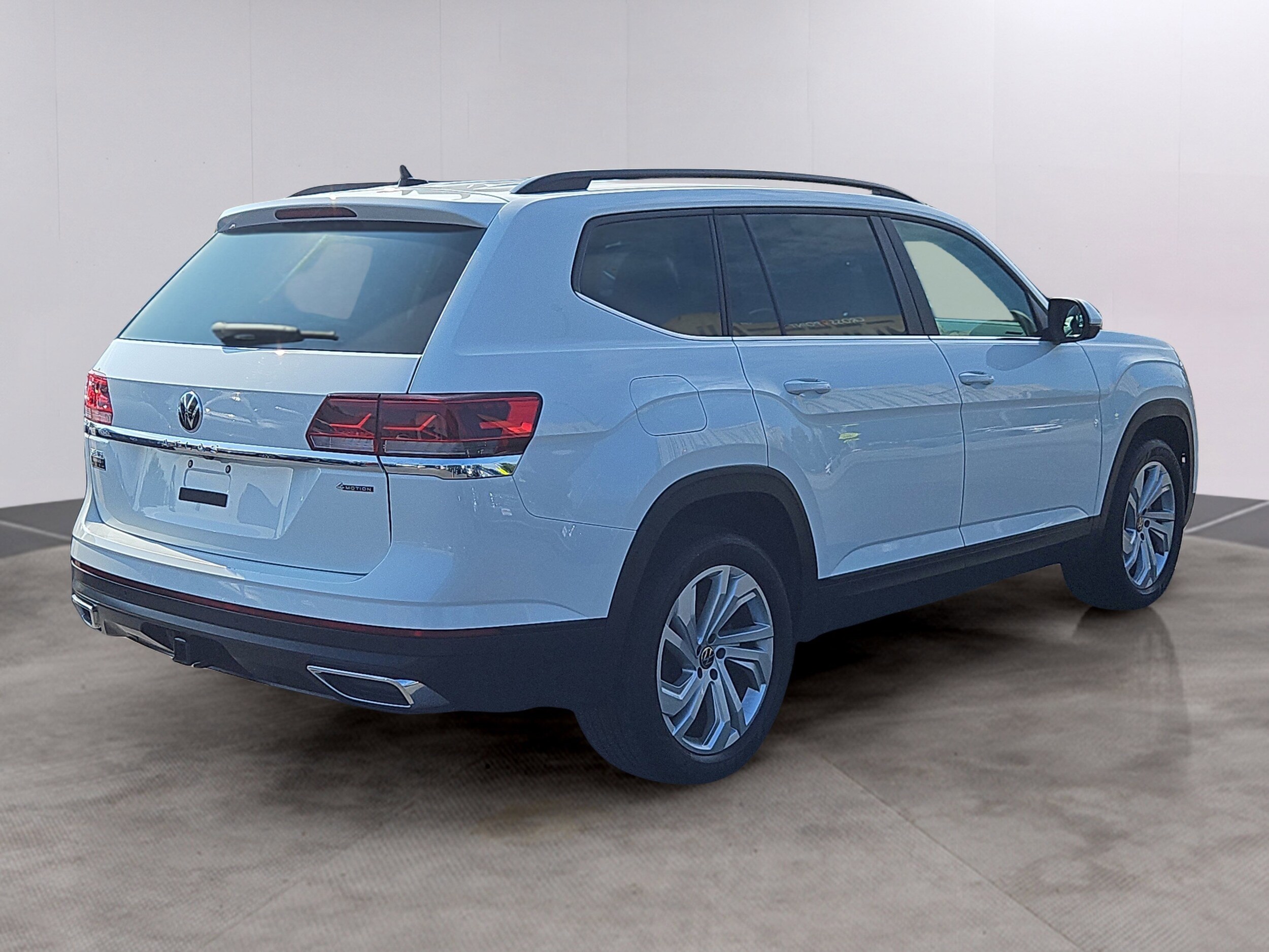 2023 Volkswagen Atlas V6 SE Technology photo 2
