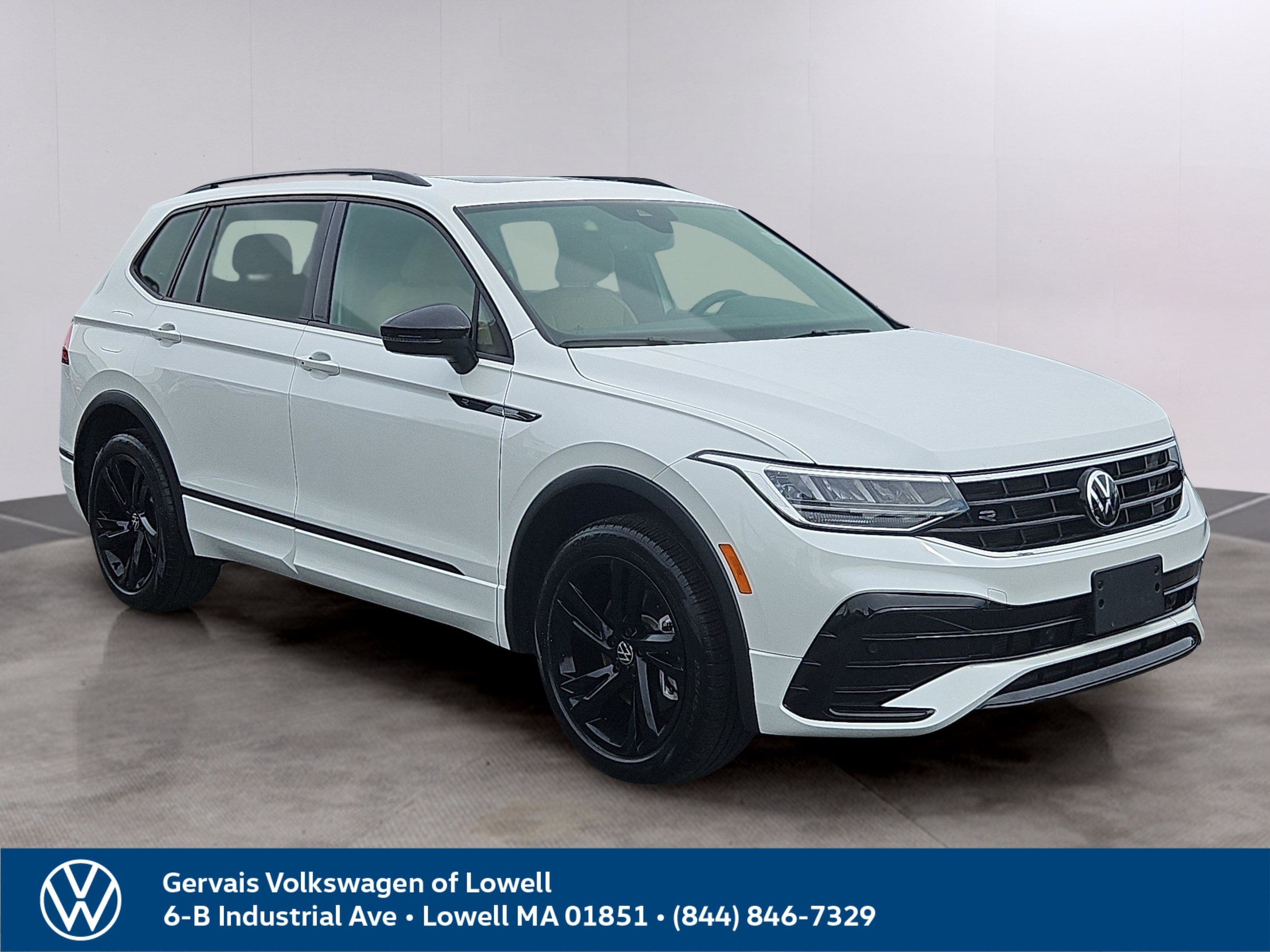 2023 Volkswagen Tiguan SE R-LINE BLACK
