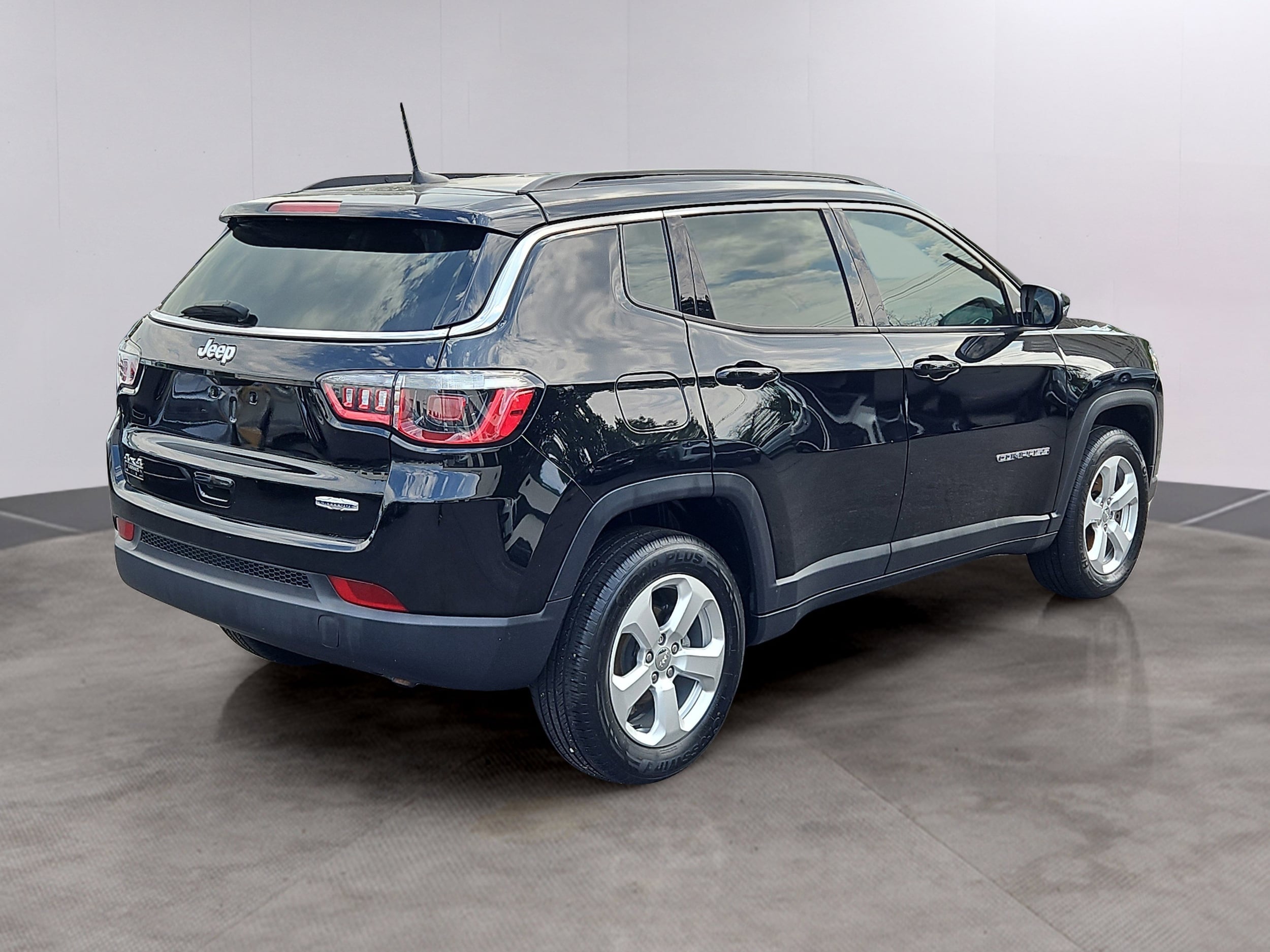 Used 2019 Jeep Compass Latitude with VIN 3C4NJDBB2KT847150 for sale in Lowell, MA