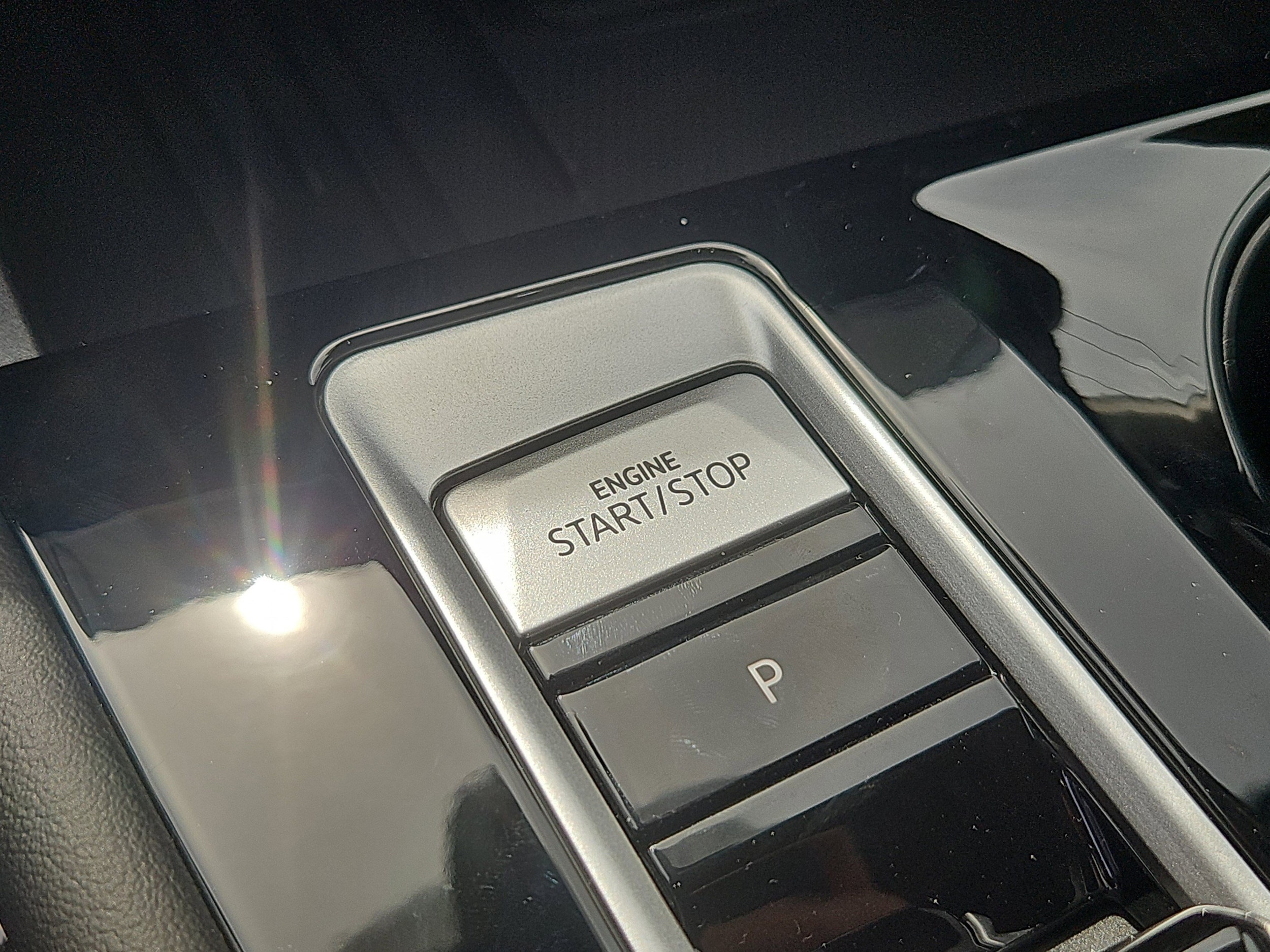 2026 Volkswagen Atlas SE w/Tech - Photo 14