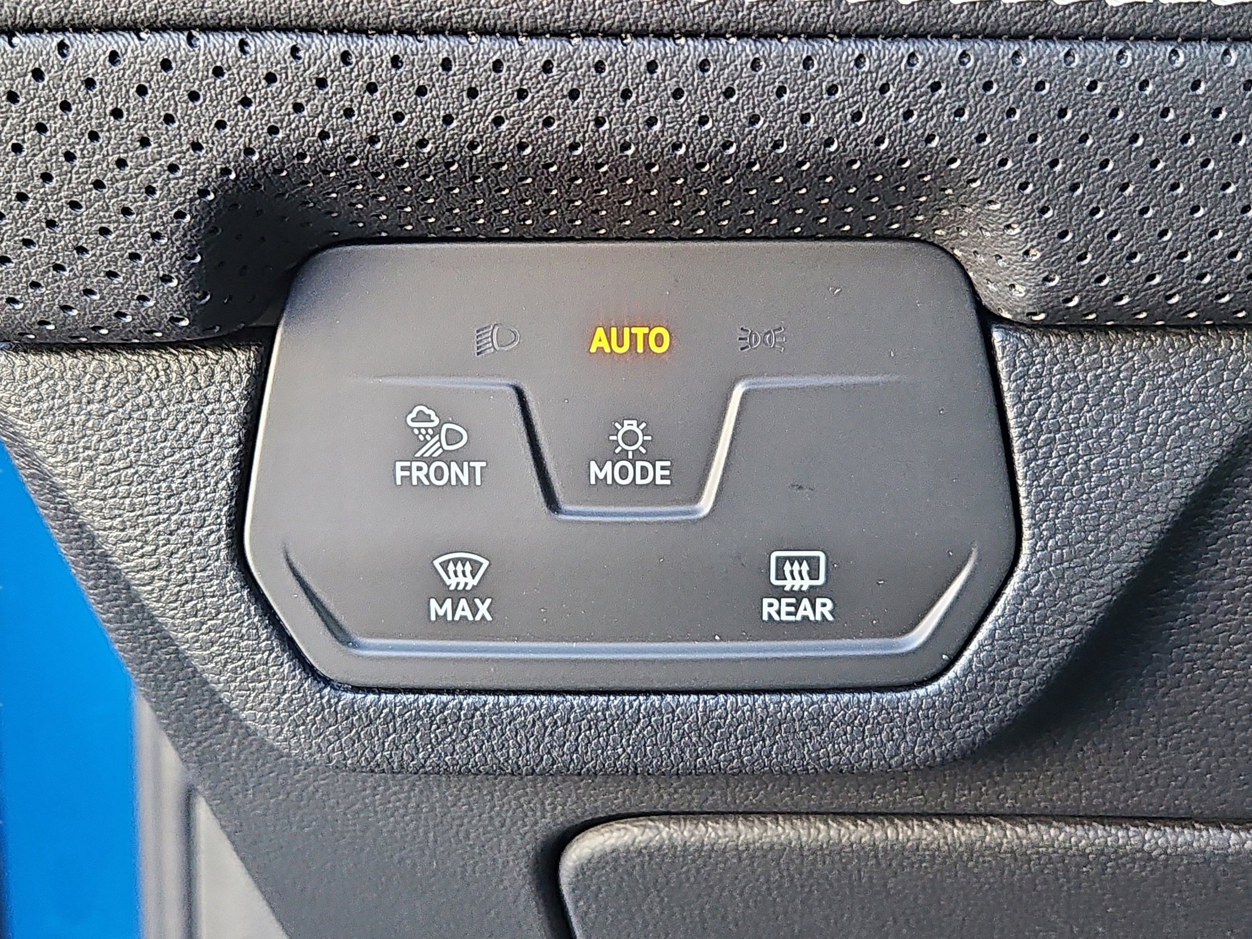 2026 Volkswagen Atlas Cross Sport SEL - Photo 10