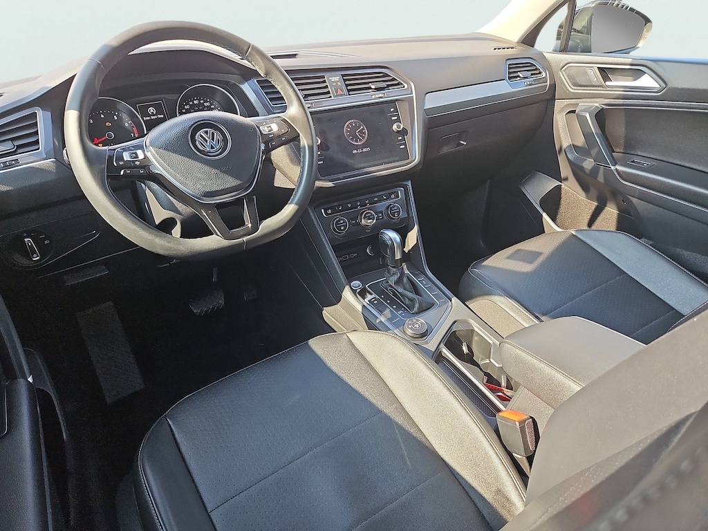 Used 2020 Volkswagen Tiguan 2.0T SE 4MOTION SUV