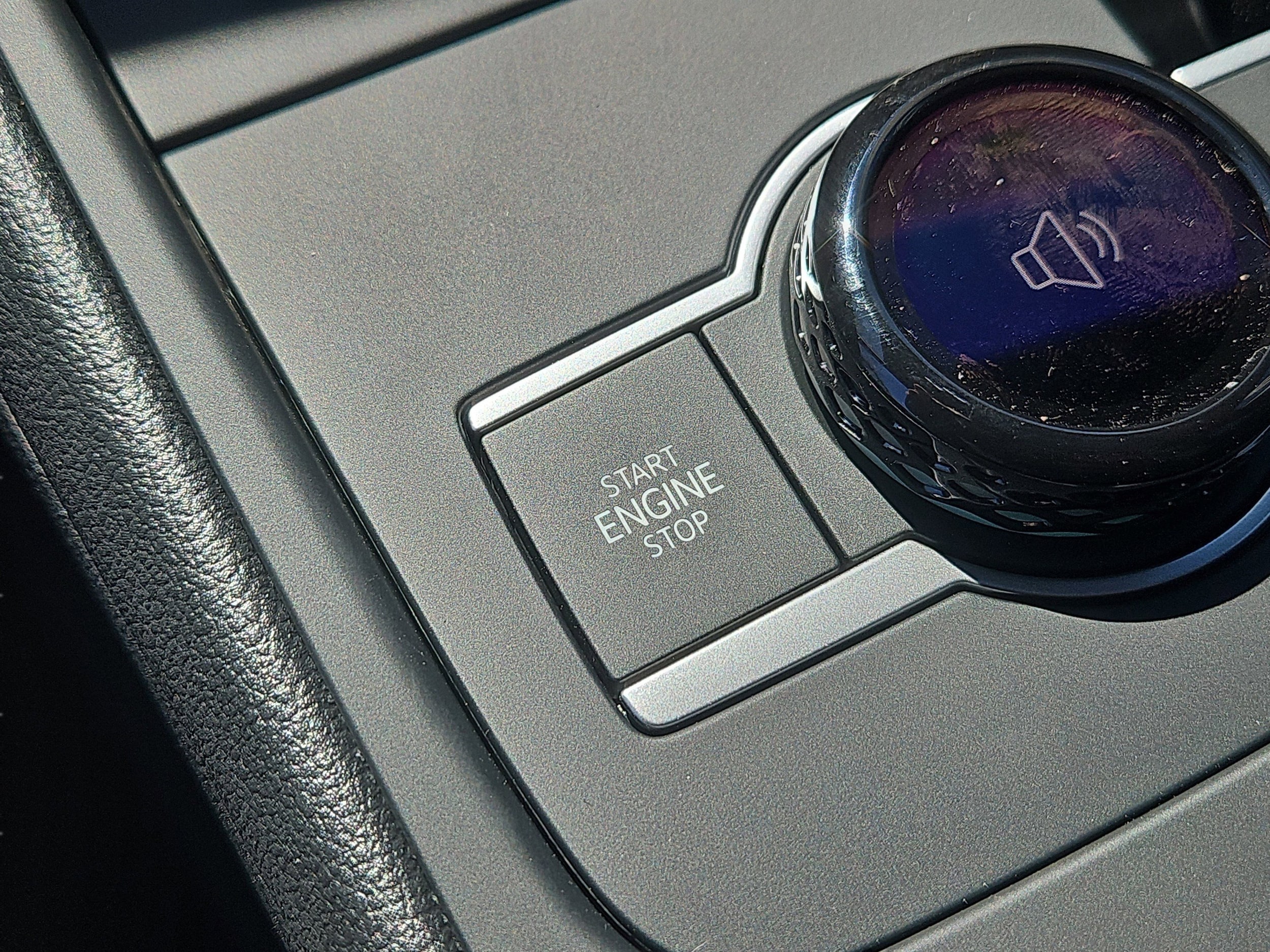 2026 Volkswagen Tiguan SE R-LINE BLACK - Photo 12