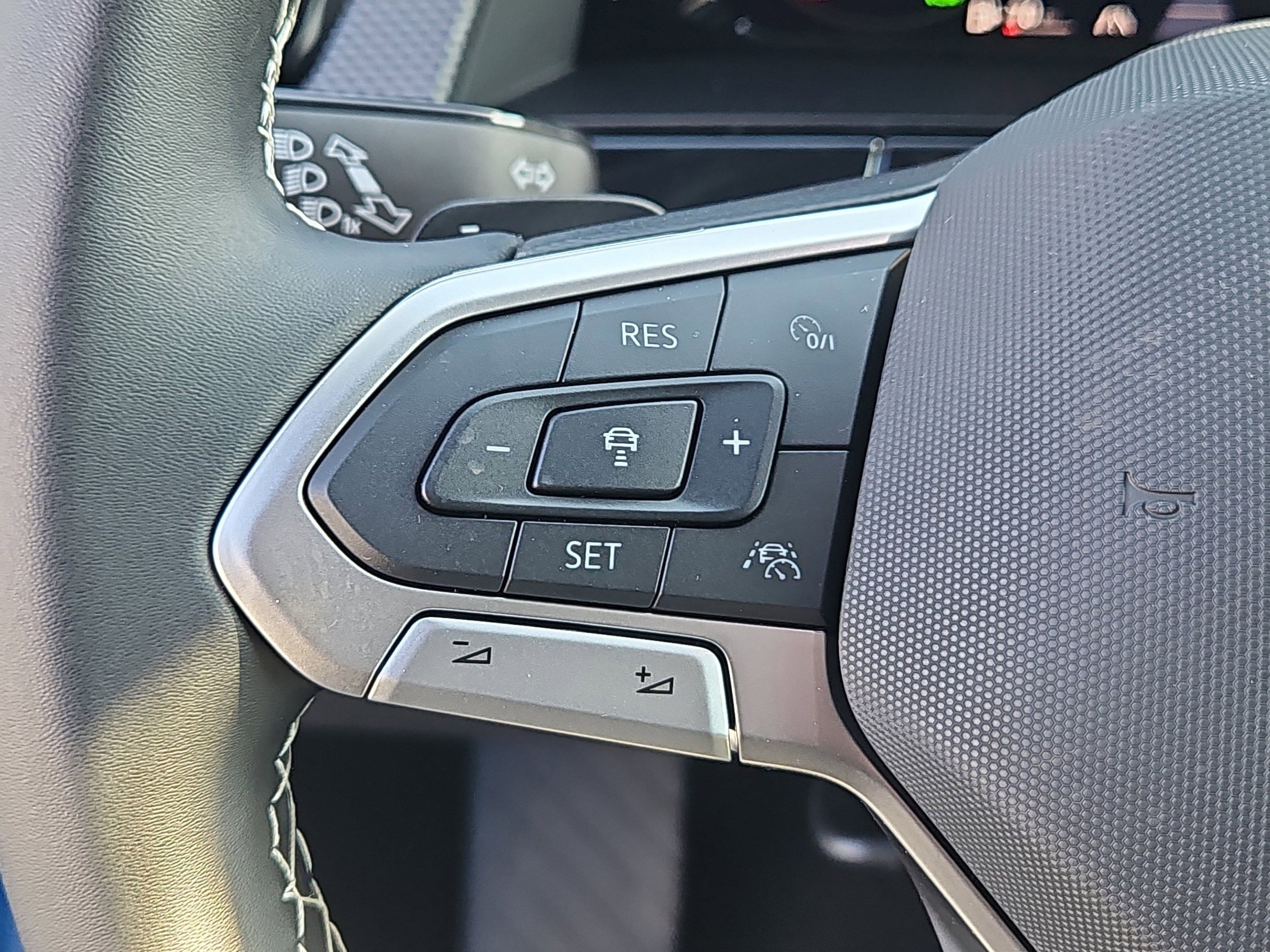2026 Volkswagen Atlas Cross Sport SEL - Photo 18