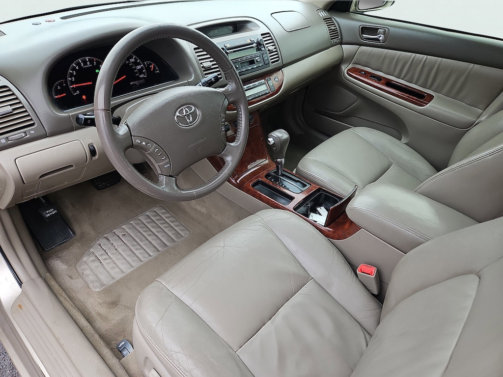 Used 2005 Toyota Camry SEDAN