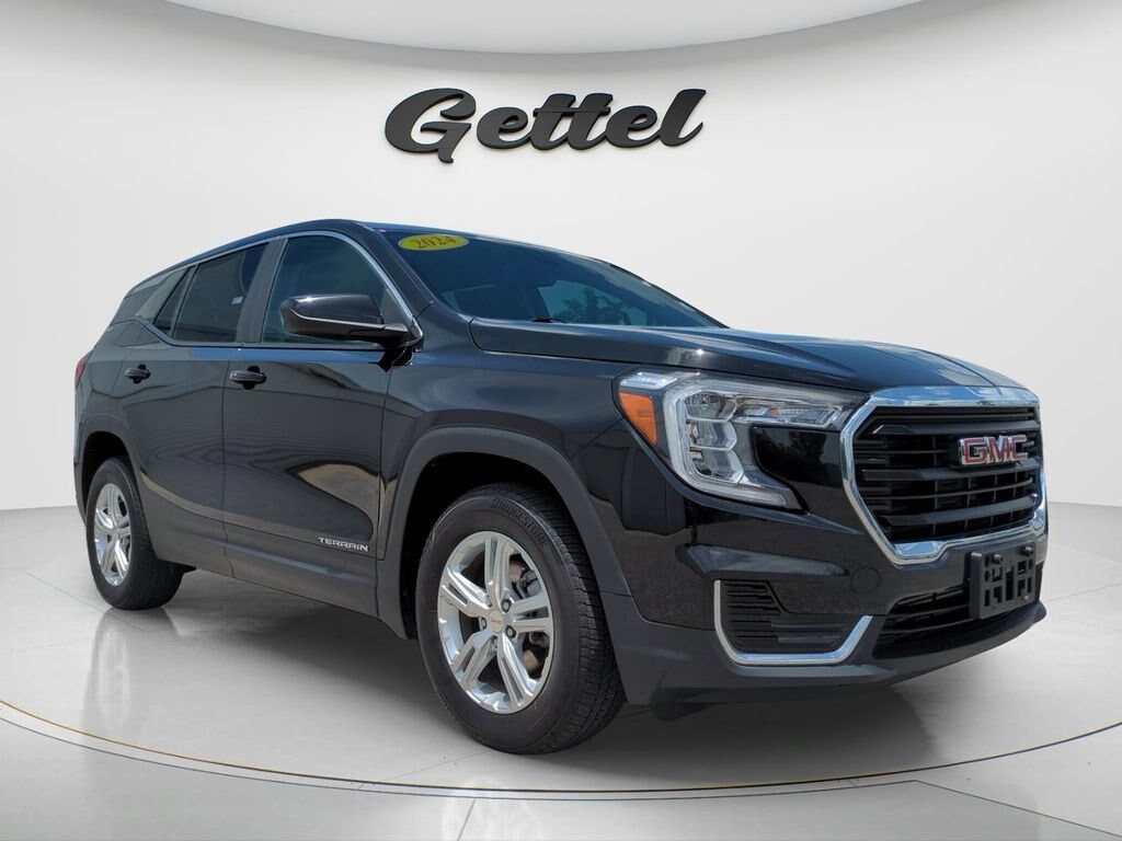 Used 2024 GMC Terrain SLE SUV