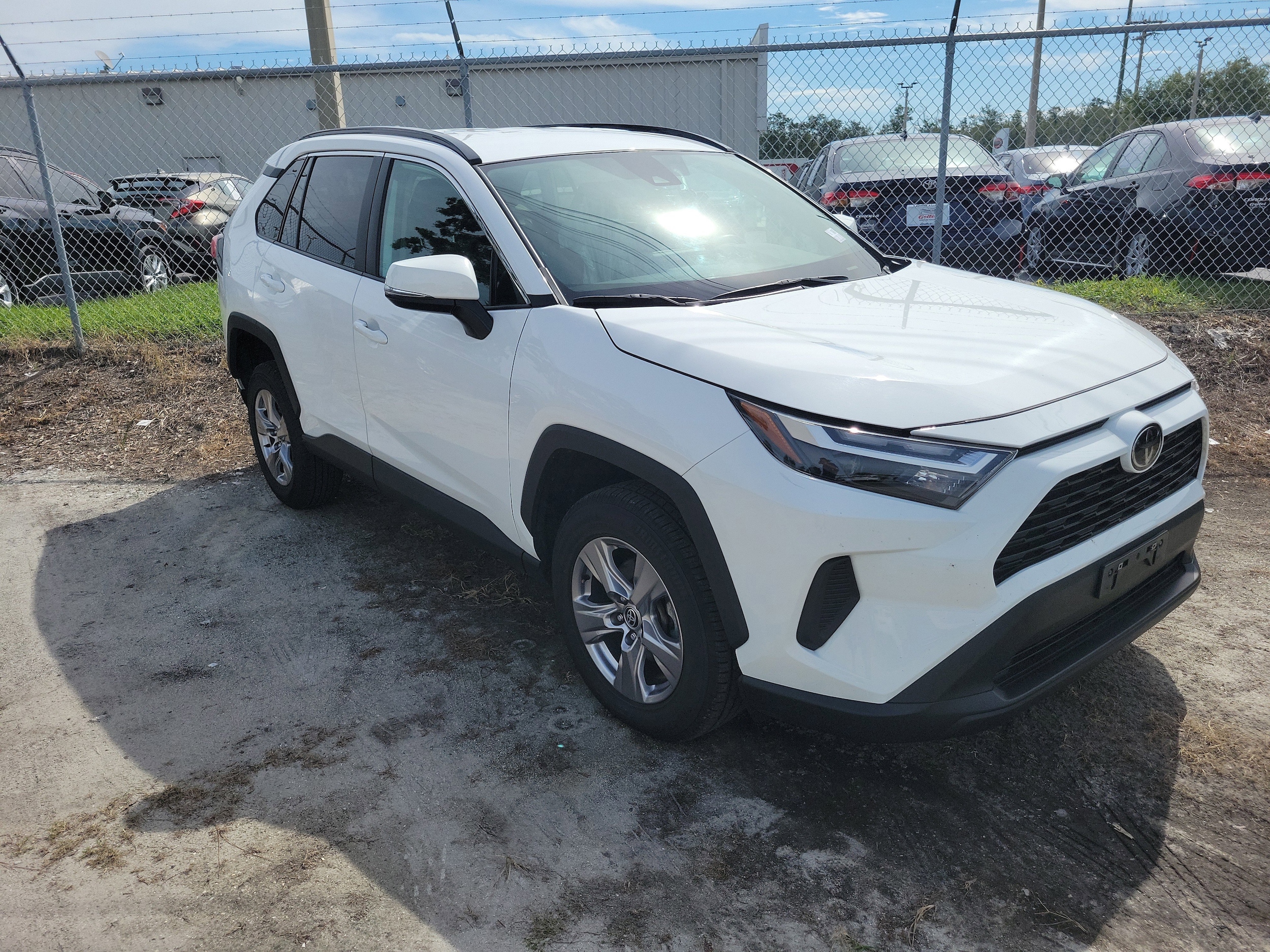Used 2023 Toyota RAV4 XLE with VIN 2T3W1RFV4PW281420 for sale in Northfield, Minnesota