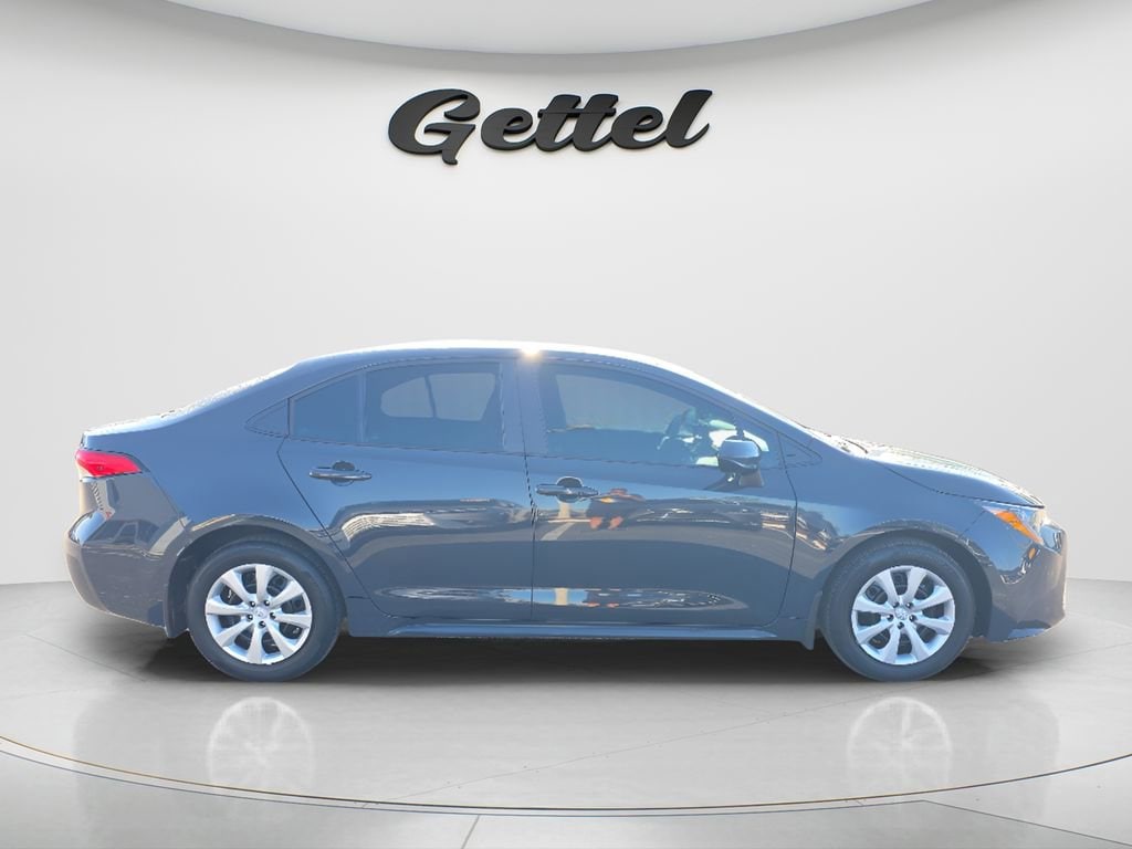 Certified 2025 Toyota Corolla LE Sedan