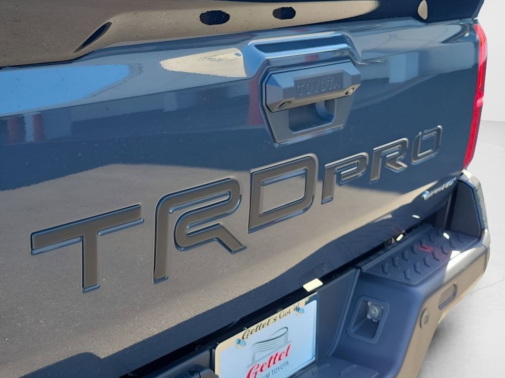 2026 Toyota Tacoma TRD Pro - Photo 6