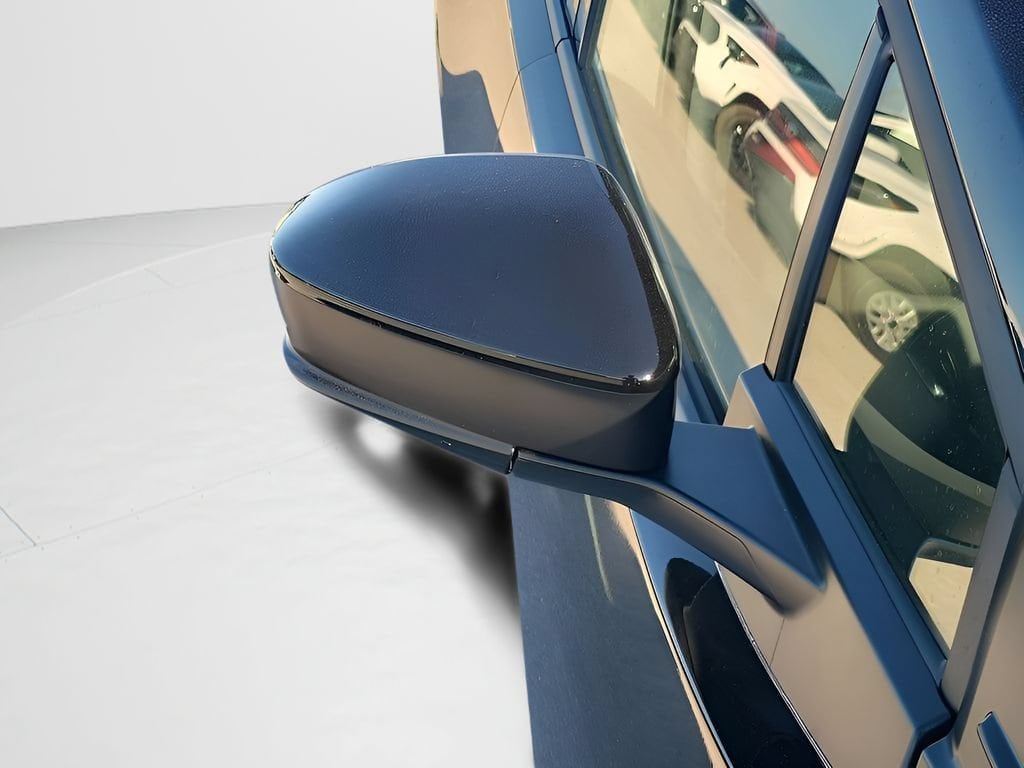 2026 Toyota Prius Plug-in Hybrid XSE Premium - Photo 21