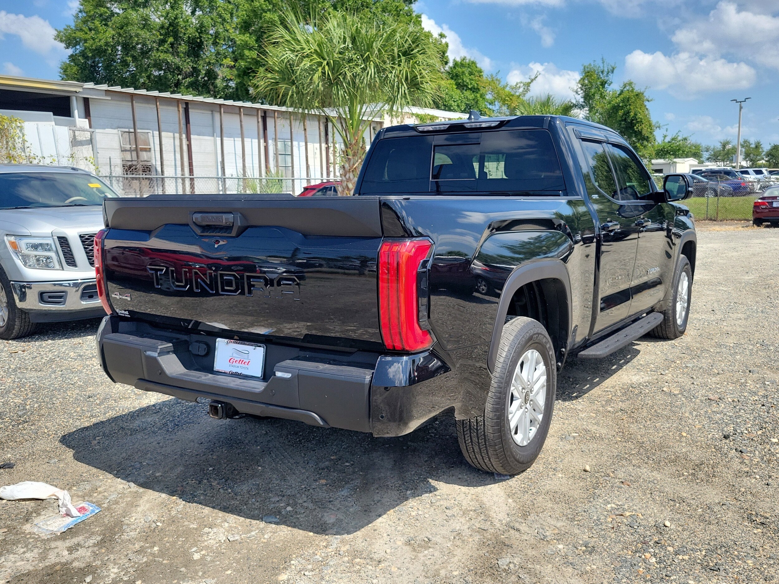 2024 Toyota Tundra SR5 photo 3