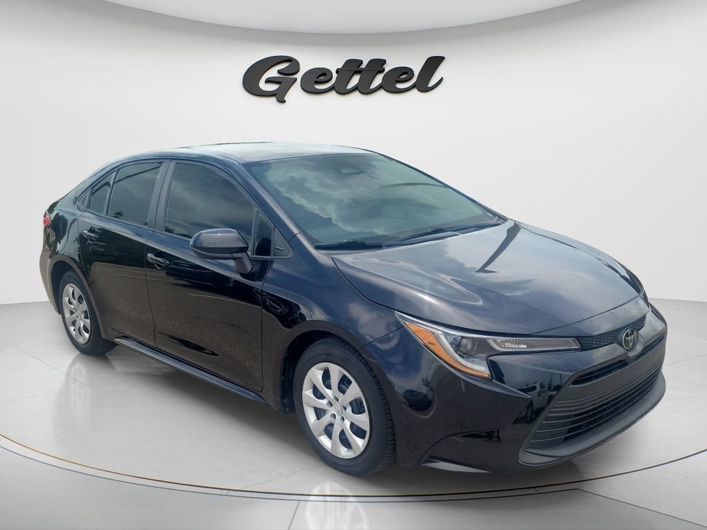 Used 2023 Toyota Corolla LE Sedan