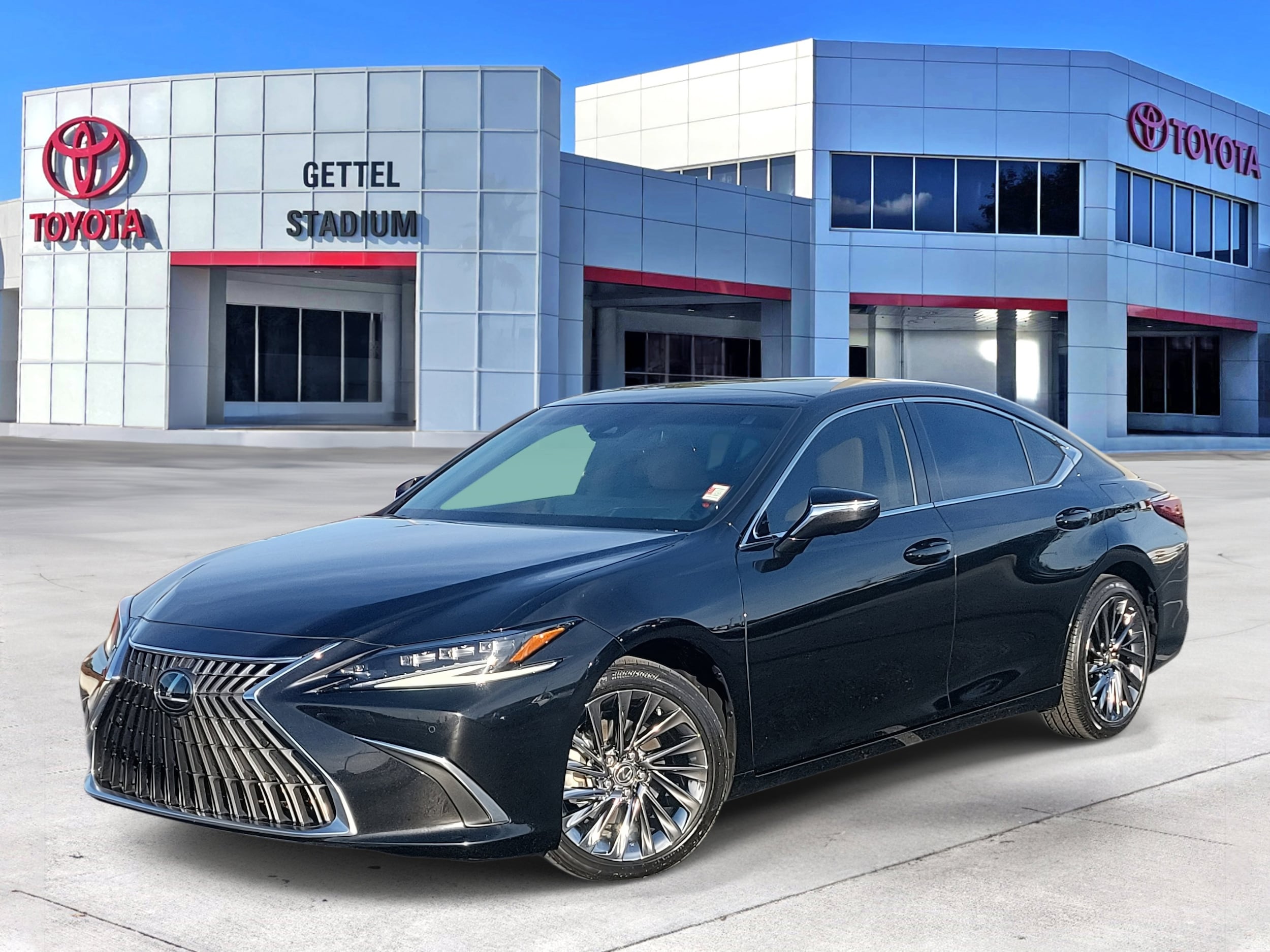 2025 Lexus ES 350 Ultra Luxury's photo
