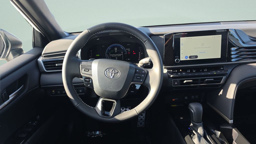 2026 Toyota Camry SE - Photo 12