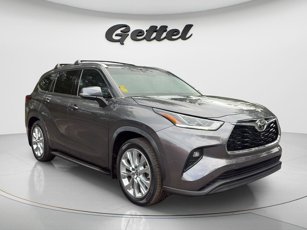 Certified 2021 Toyota Highlander Limited SUV