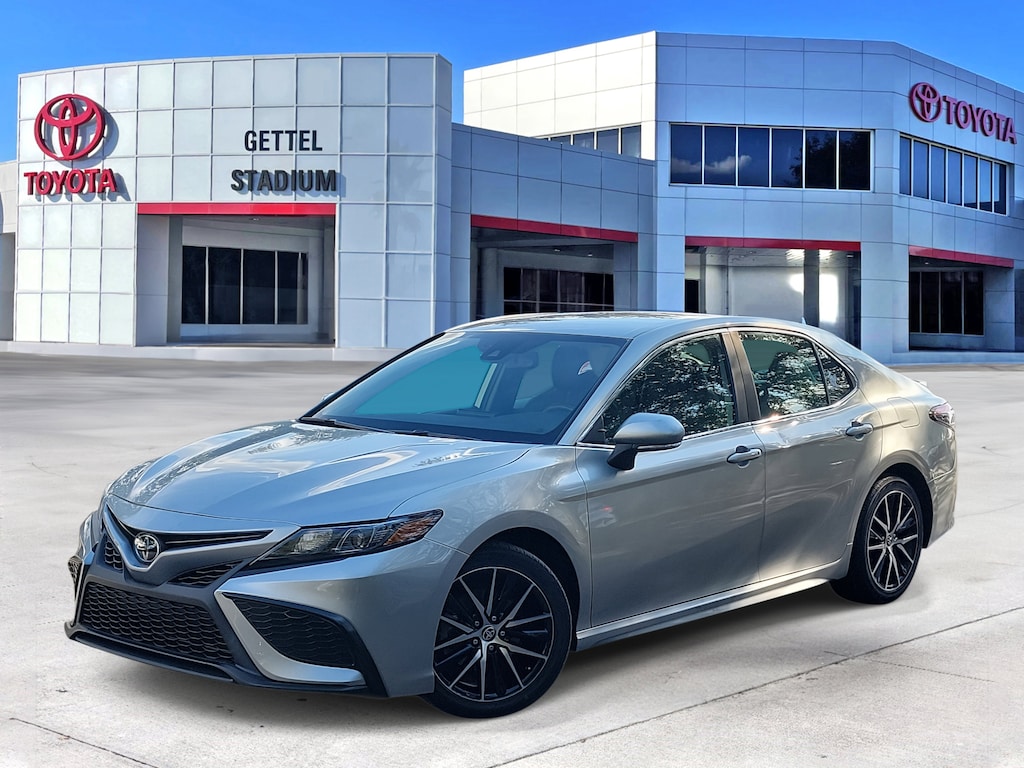Certified 2022 Toyota Camry SE Sedan