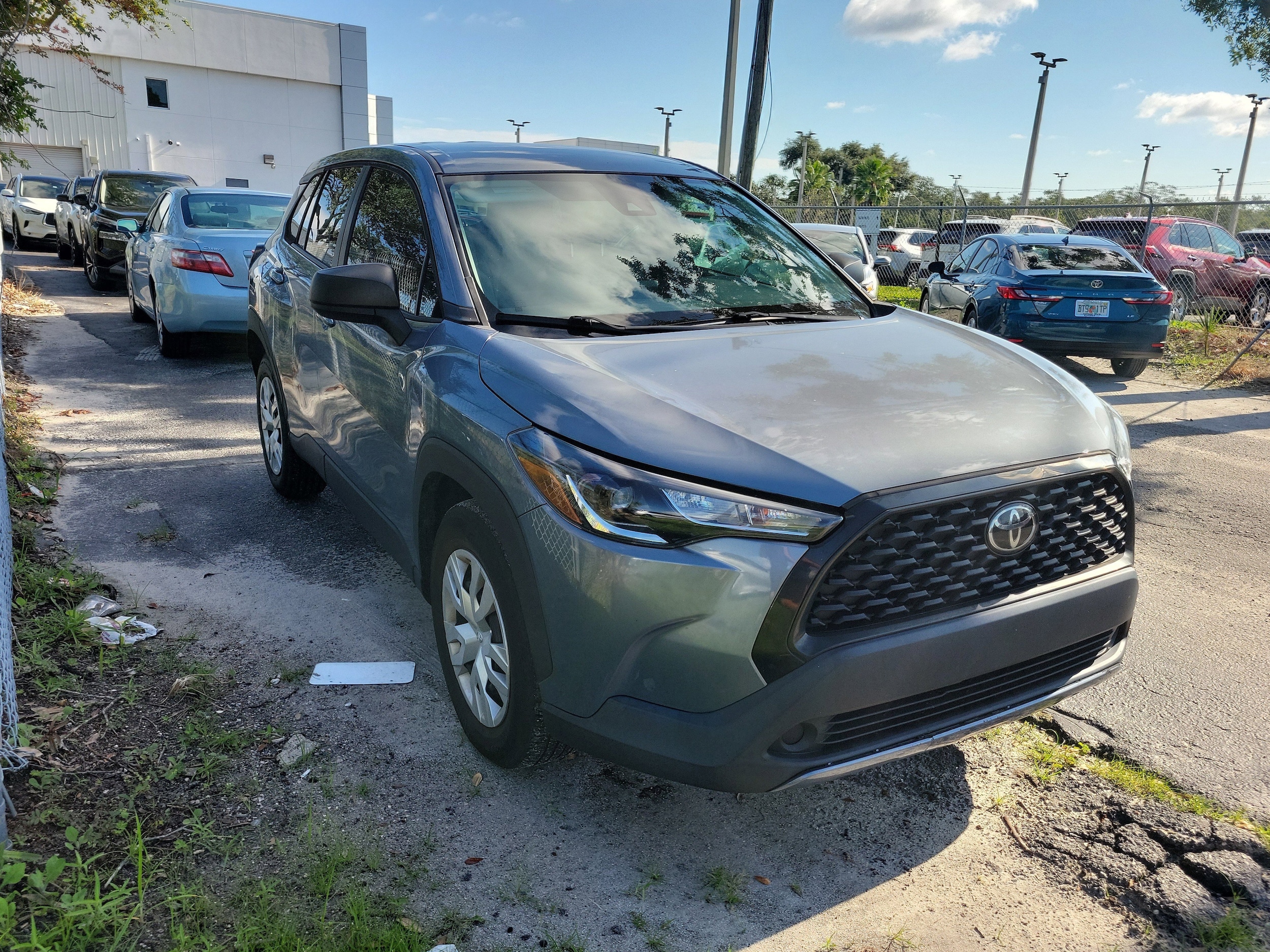 Used 2022 Toyota Corolla Cross L with VIN 7MUAAAAG7NV002356 for sale in Northfield, Minnesota