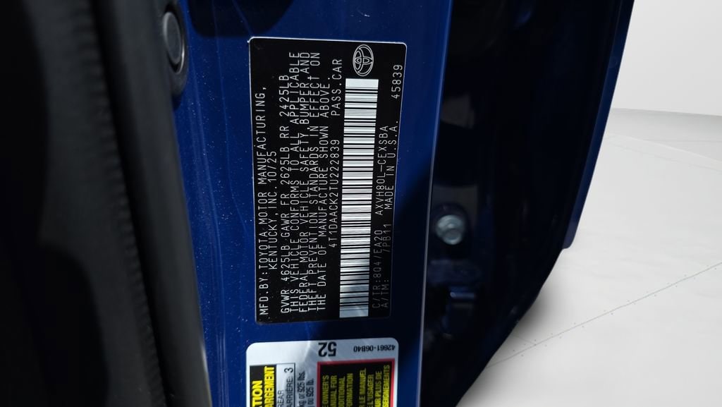 2026 Toyota Camry SE - Photo 28