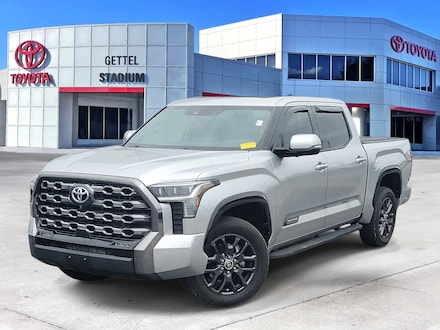 2022 Toyota Tundra Platinum 3.5L V6 Truck CrewMax