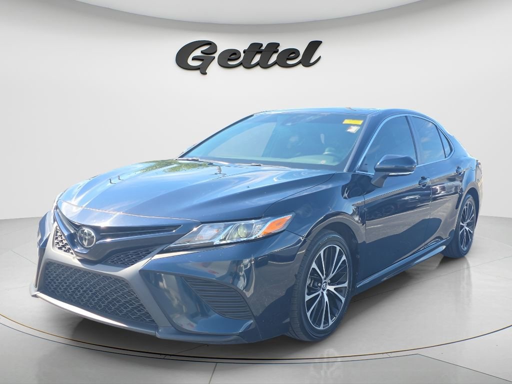 Certified 2020 Toyota Camry SE Sedan