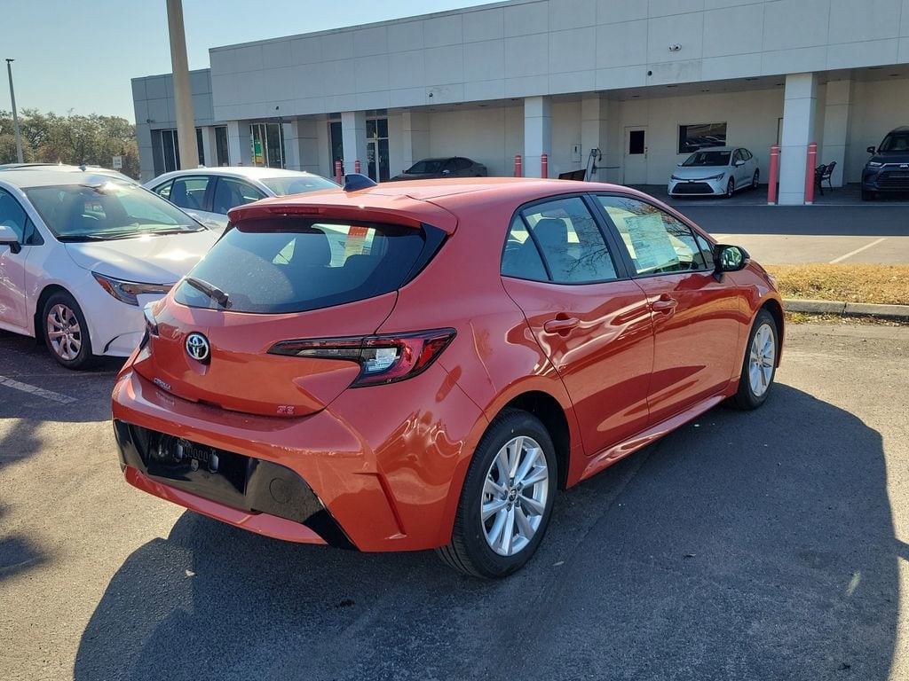 New 2026 Toyota Corolla Hatchback SE Hatchback