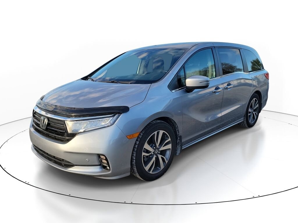 Used 2023 Honda Odyssey Touring Van