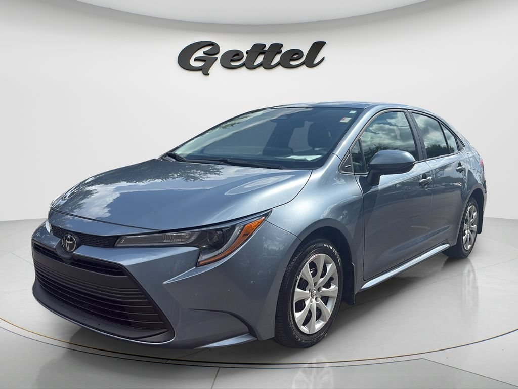 Certified 2025 Toyota Corolla LE Sedan