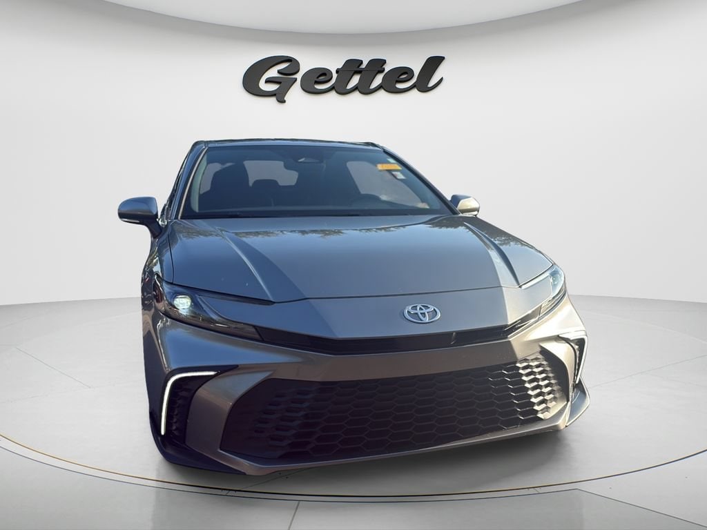 Certified 2025 Toyota Camry SE Sedan