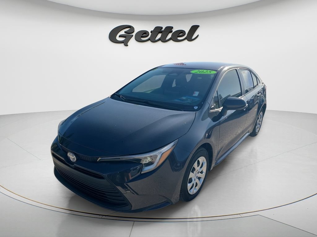 Used 2025 Toyota Corolla Hybrid LE Sedan