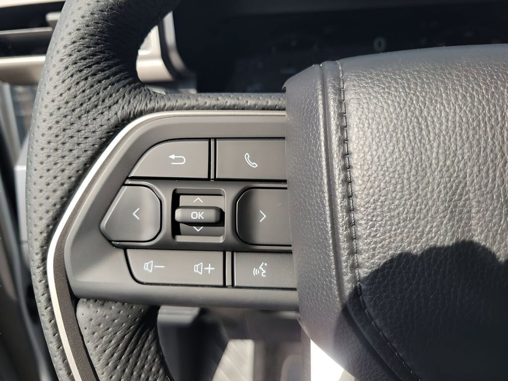 2025 Toyota Tacoma TRD Sport - Photo 27