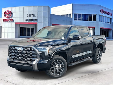 2023 Toyota Tundra Platinum 3.5L V6 Truck CrewMax