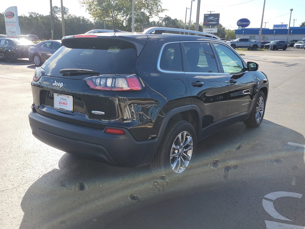 Used 2019 Jeep Cherokee Latitude Plus FWD SUV