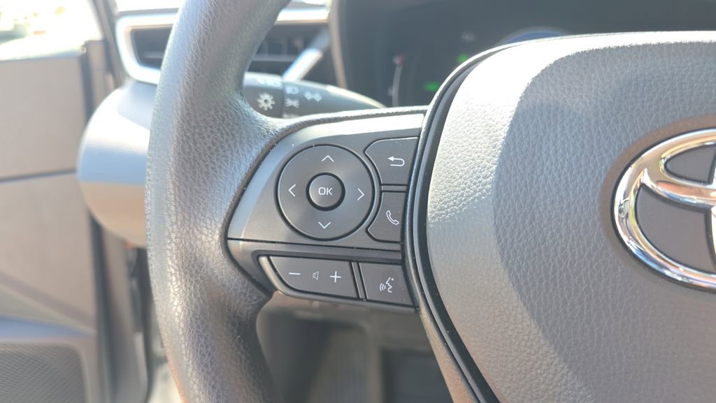 2026 Toyota Corolla LE - Photo 20