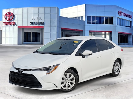 2022 Toyota Corolla LE Sedan