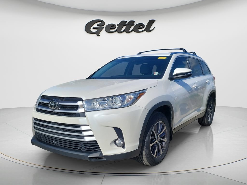Certified 2019 Toyota Highlander XLE V6 SUV