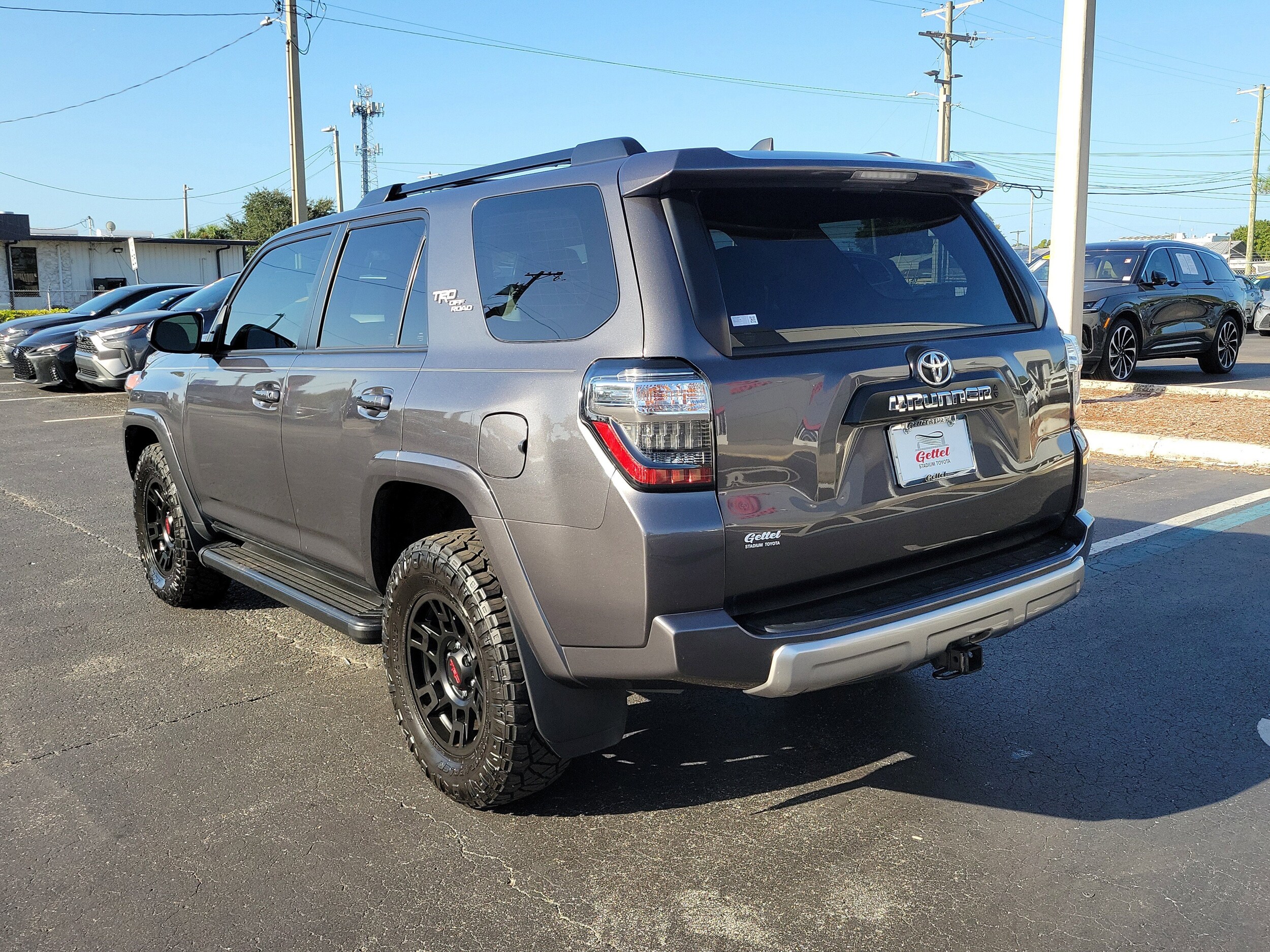 2021 Toyota 4Runner TRD Premium photo 3