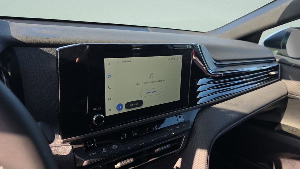 2026 Toyota Camry SE - Photo 14