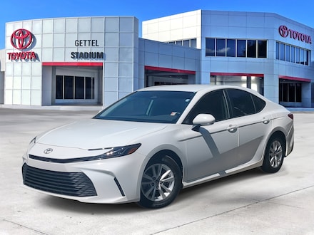 2025 Toyota Camry LE Sedan
