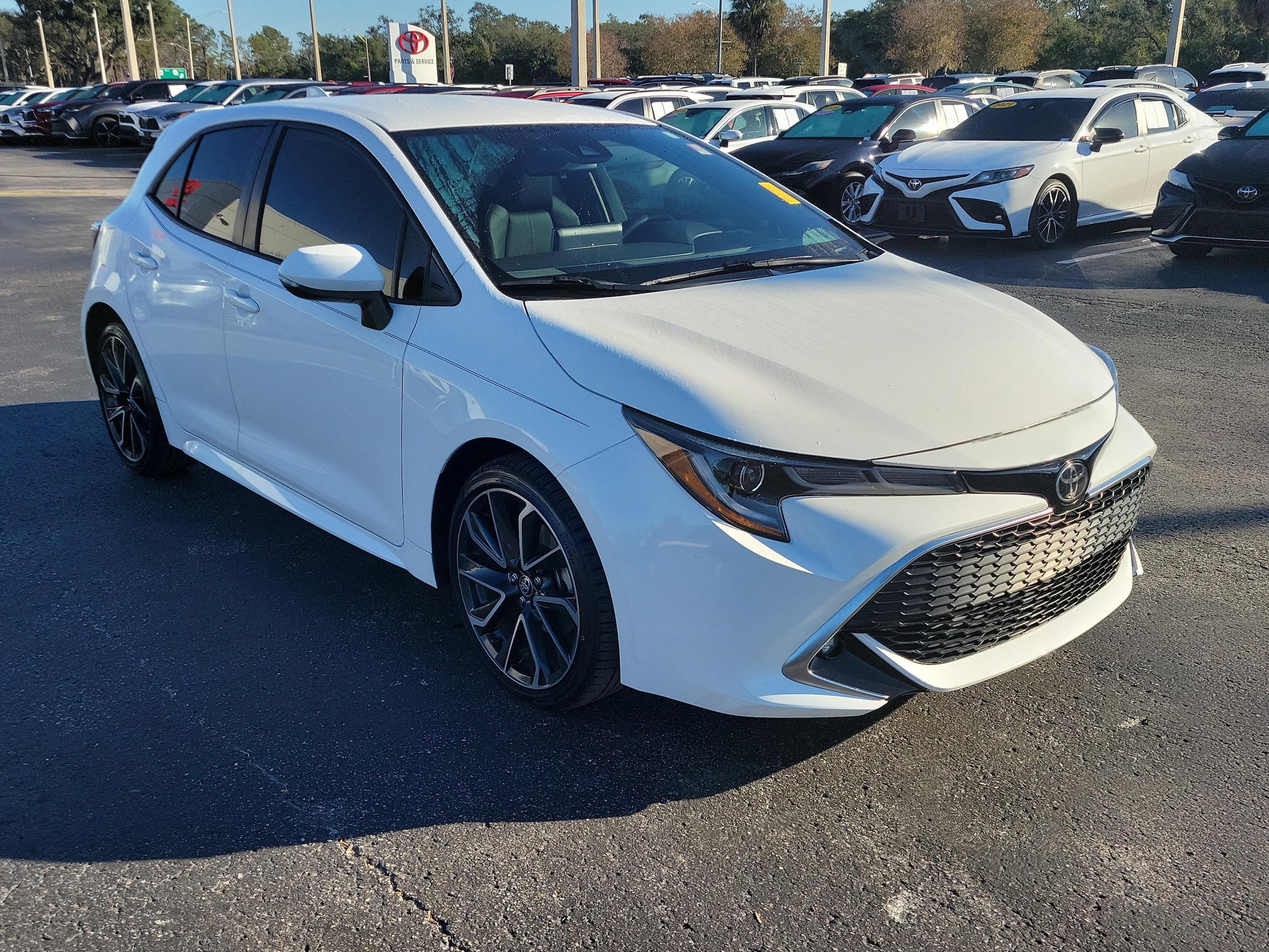 Certified 2022 Toyota Corolla Hatchback XSE with VIN JTNC4MBE0N3155263 for sale in Kansas City