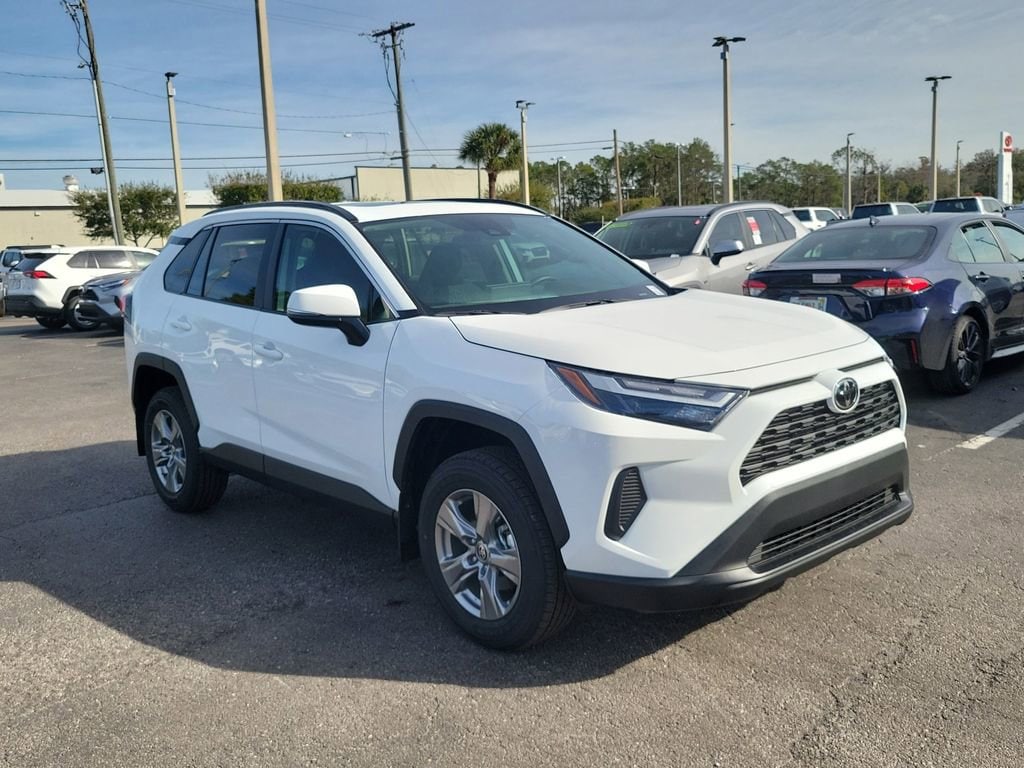 New 2025 Toyota RAV4 XLE SUV