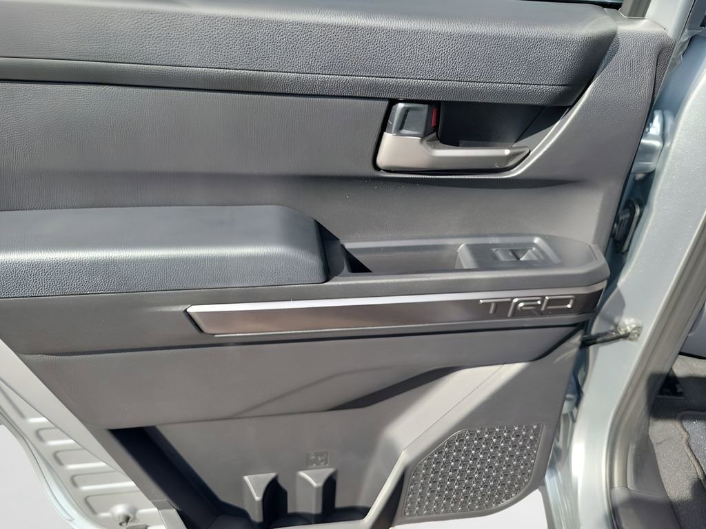 2025 Toyota Tacoma TRD Sport - Photo 9