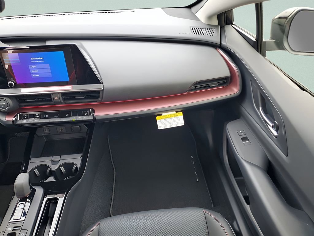 2026 Toyota Prius Plug-in Hybrid XSE - Photo 15