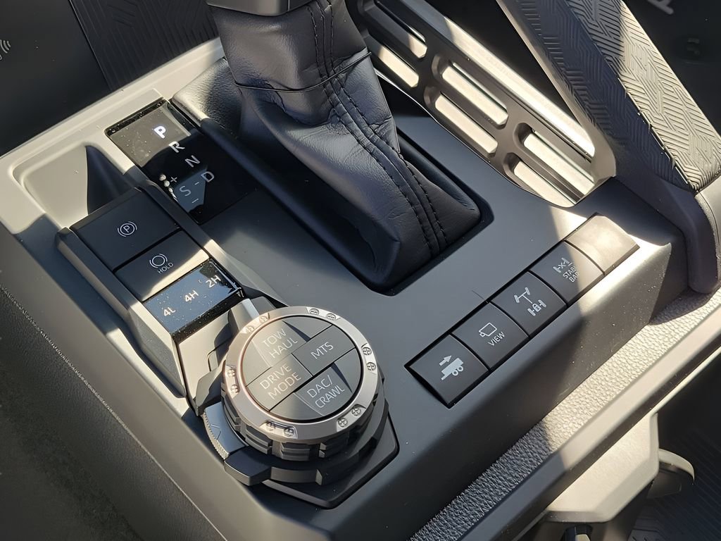2026 Toyota Tacoma TRD Pro - Photo 22