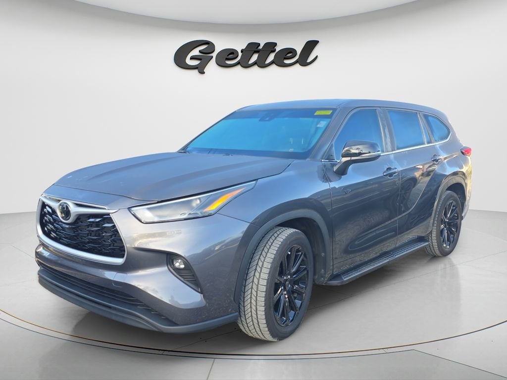 Used 2023 Toyota Highlander XSE SUV