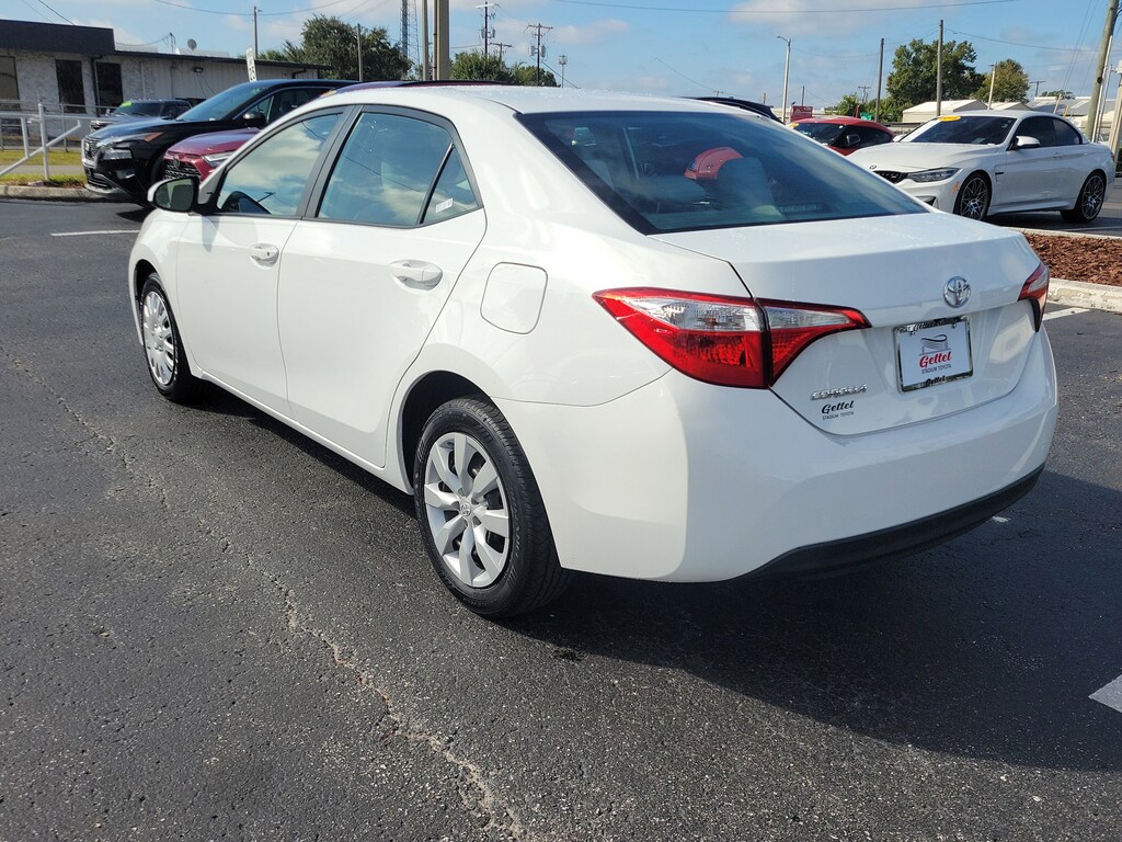 Used 2015 Toyota Corolla LE Sedan