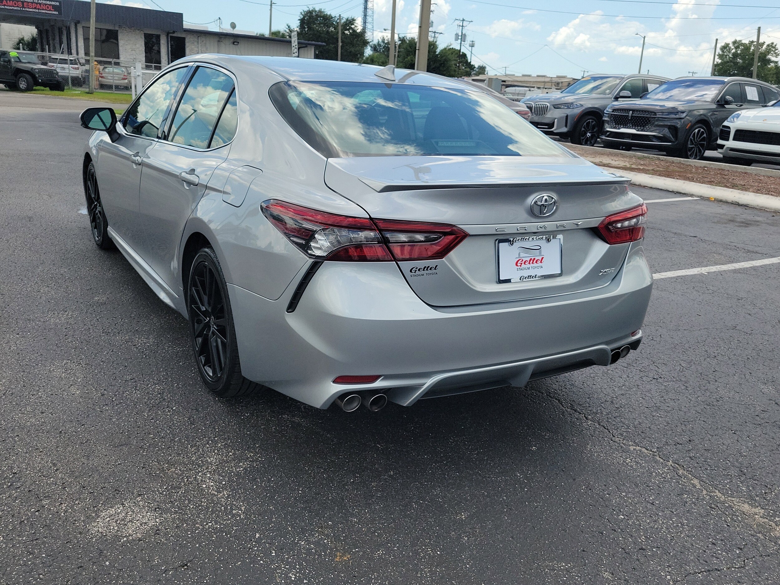 2023 Toyota Camry XSE photo 4