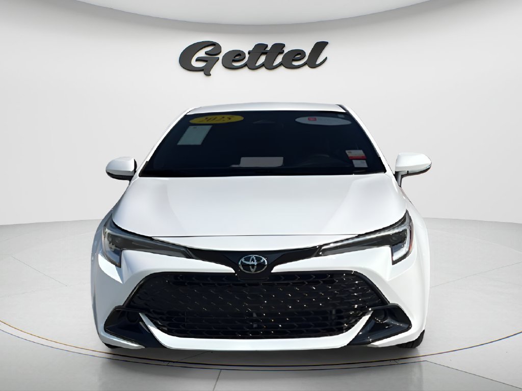 Used 2025 Toyota Corolla Hatchback SE Hatchback