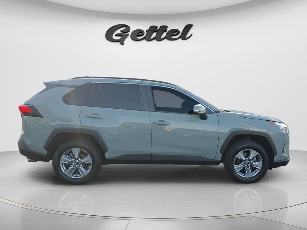 Used 2022 Toyota RAV4 XLE SUV
