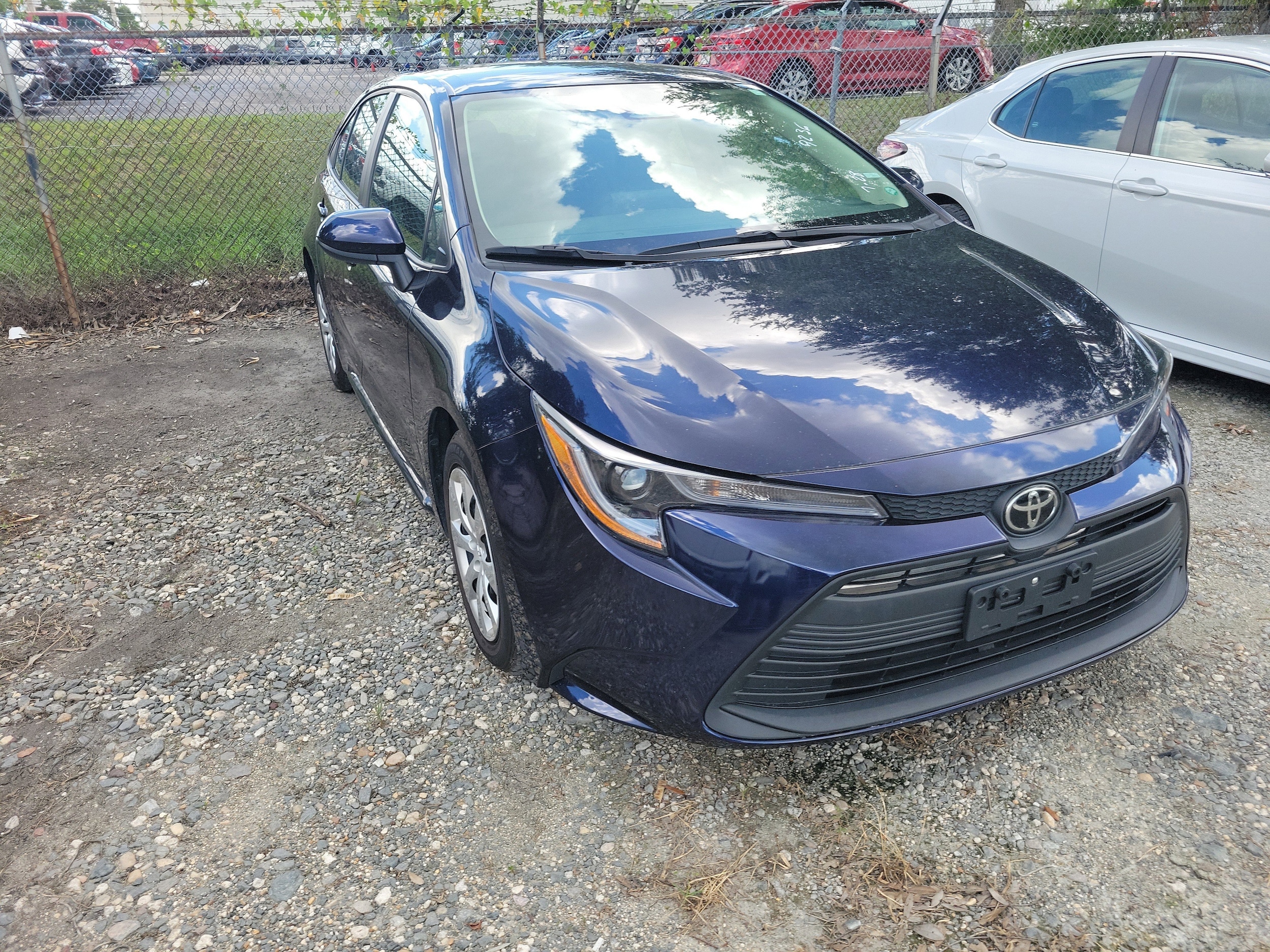 Used 2023 Toyota Corolla LE with VIN 5YFB4MDE5PP049236 for sale in Northfield, Minnesota