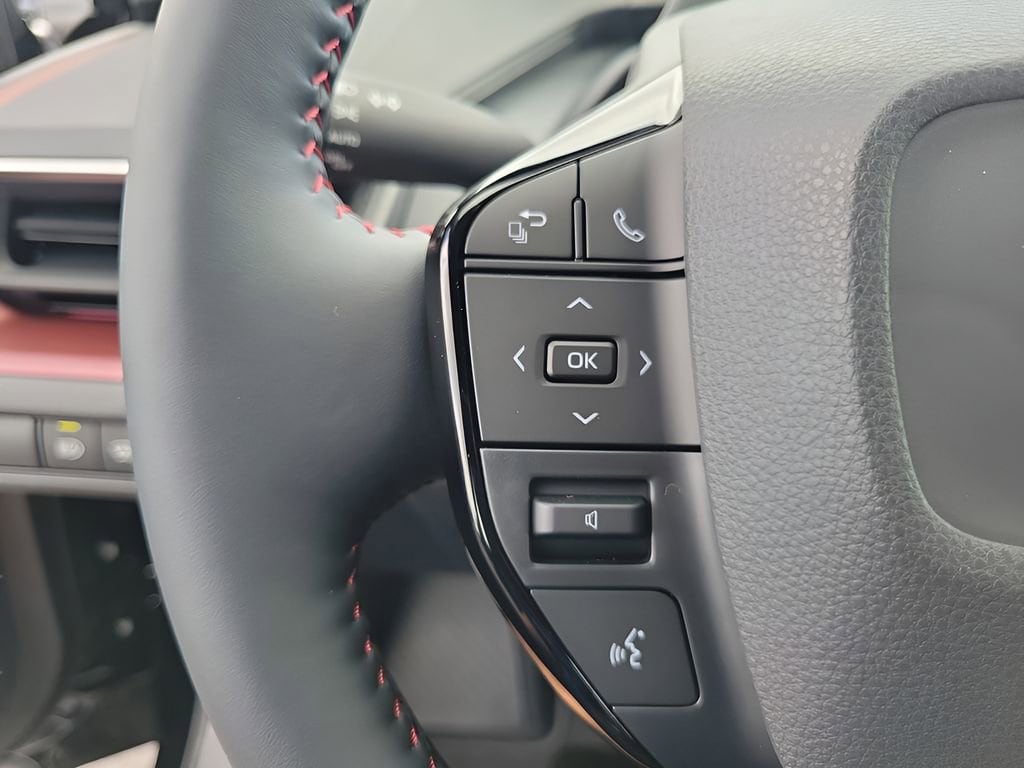 2026 Toyota Prius Plug-in Hybrid XSE Premium - Photo 29